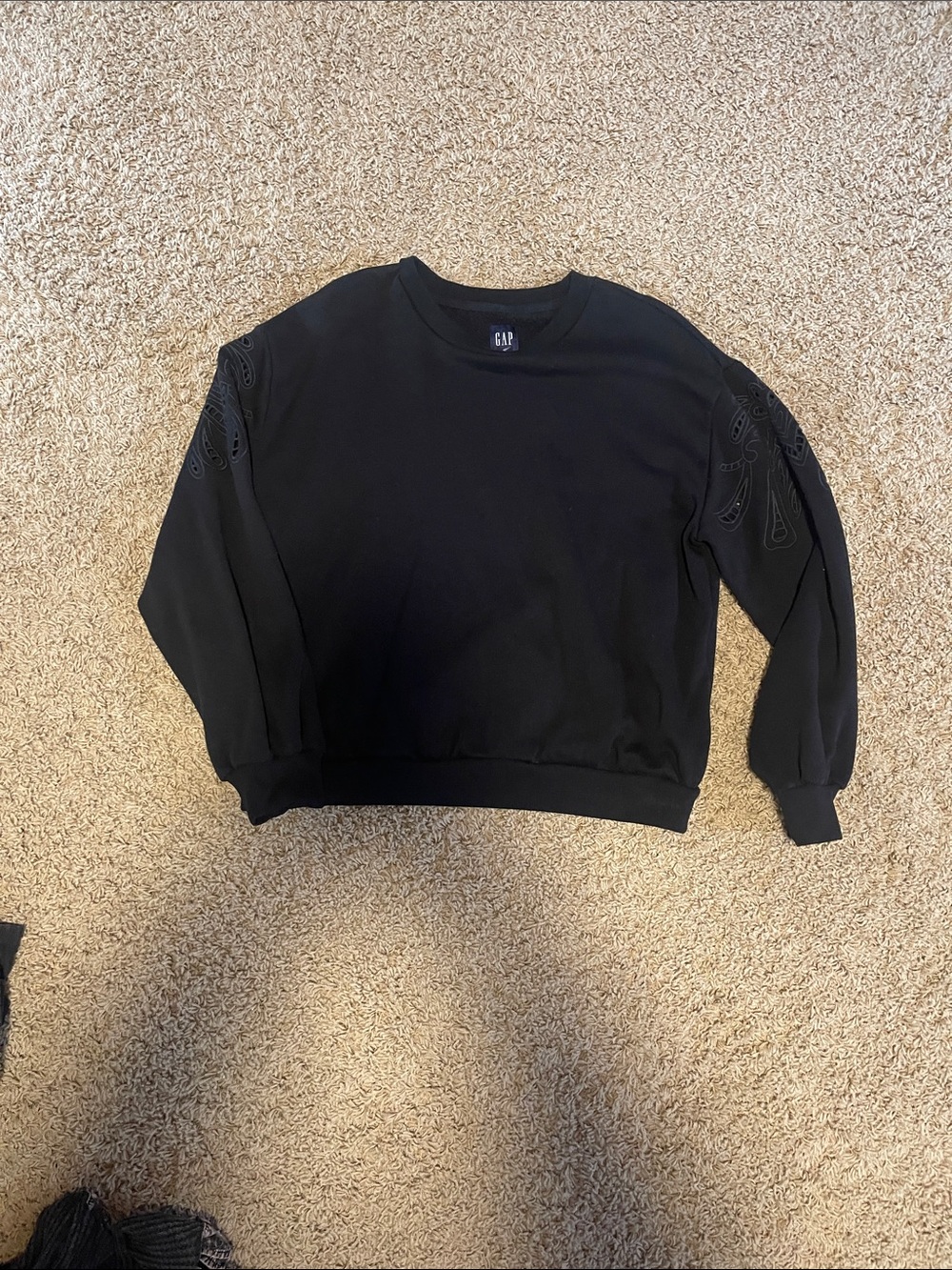 GAP Black Crewneck Sweatshirt with Embroidered Sleeve Accents